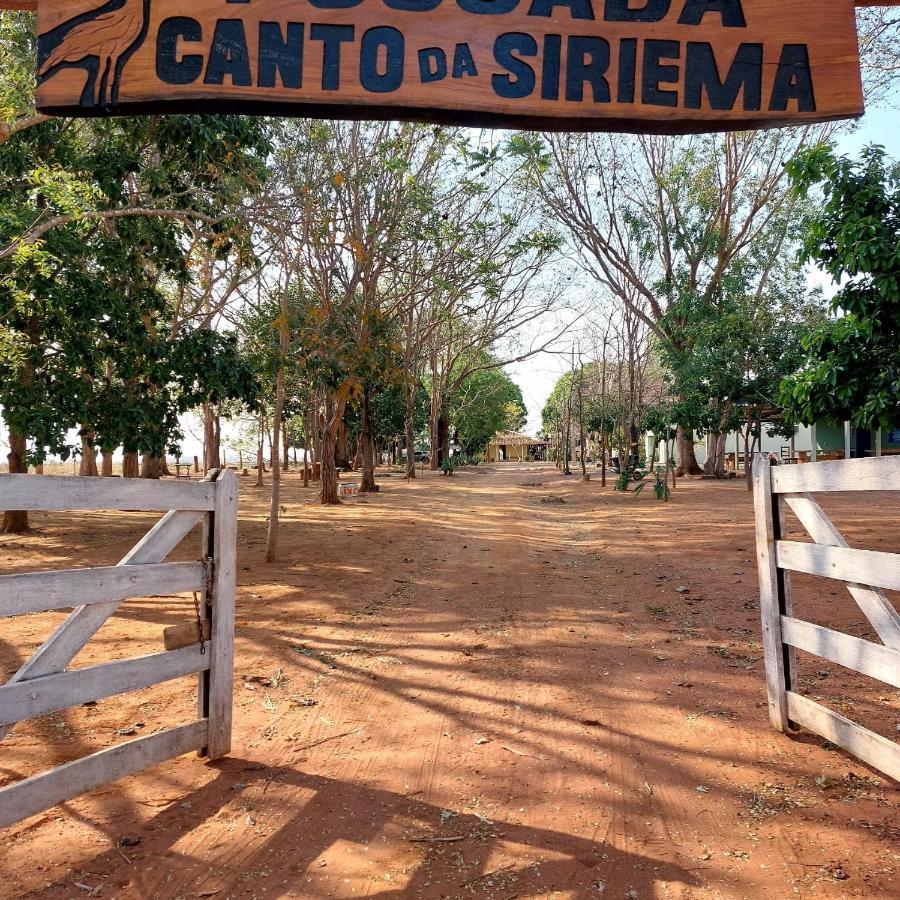 Pousada O Canto Da Seriema Nobres Exteriör bild